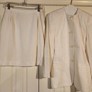 Women's Vintage Size 8 Liz Claiborne Skirt Suit